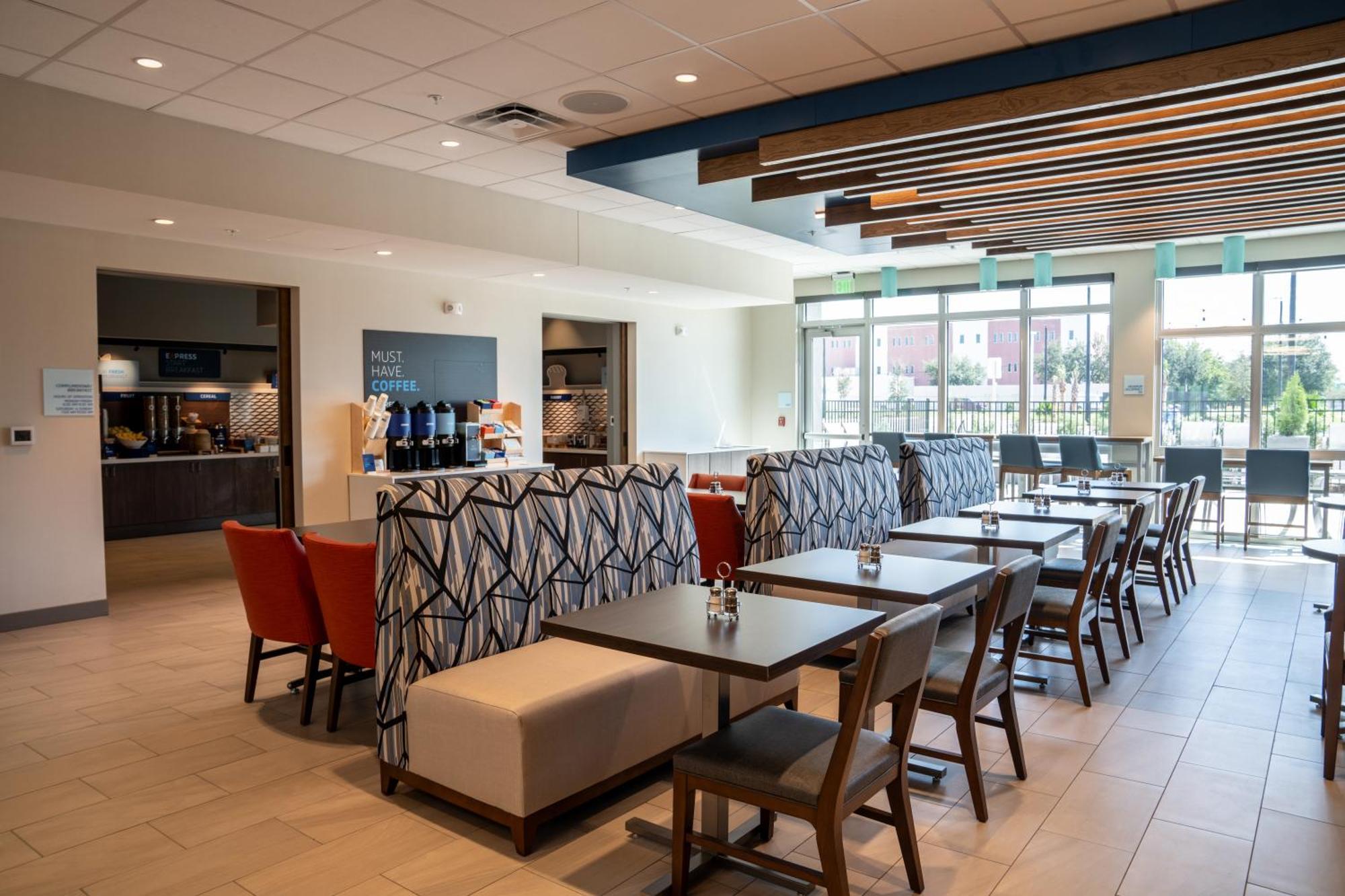 Holiday Inn Express & Suites Fort Walton Beach - Eglin Area By Ihg Exteriér fotografie